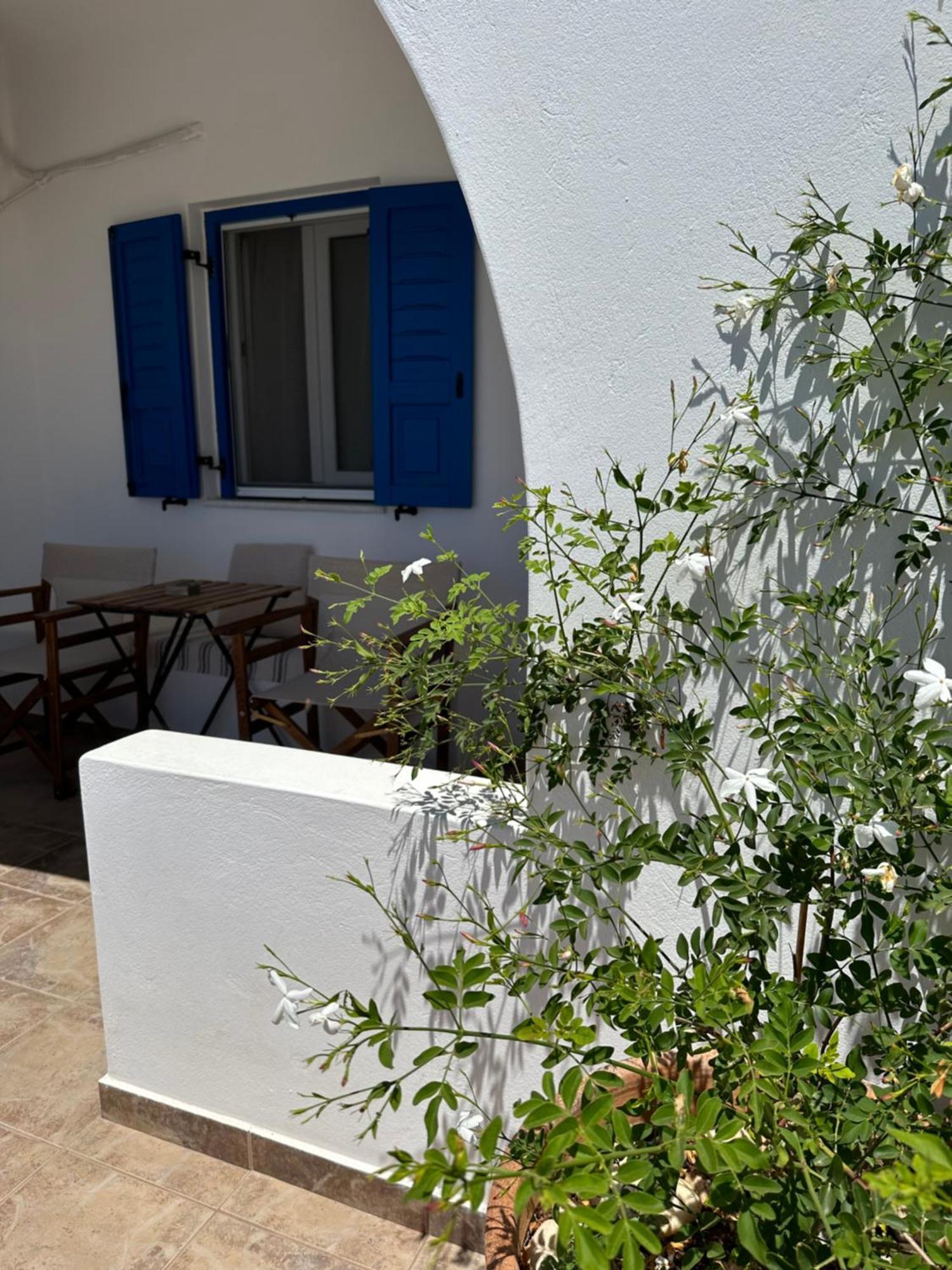 Restia Apartment Donoussa Exterior photo