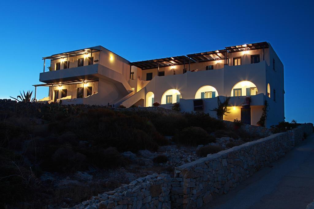 Restia Apartment Donoussa Exterior photo